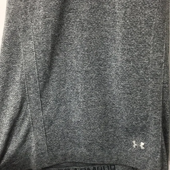 Under Armour Women’s Gray Fitted Heat Gear Tank Top Size XS Like-NEW Condition - Picture 2 of 4